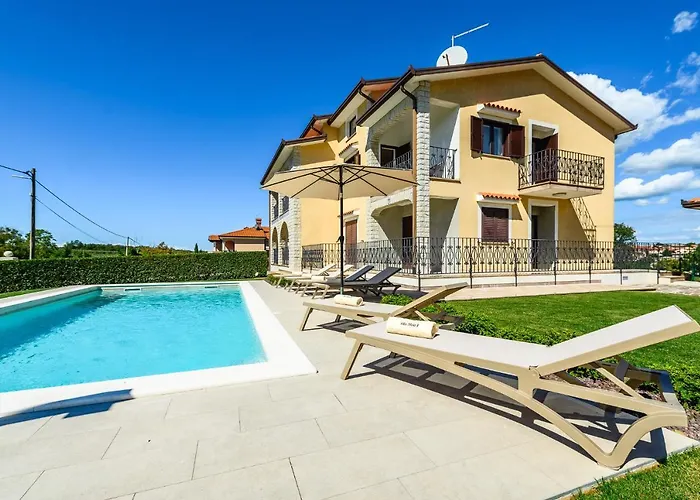 Premium Silvia With Pool