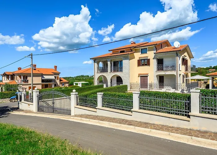 Apartman Premium Silvia With Pool