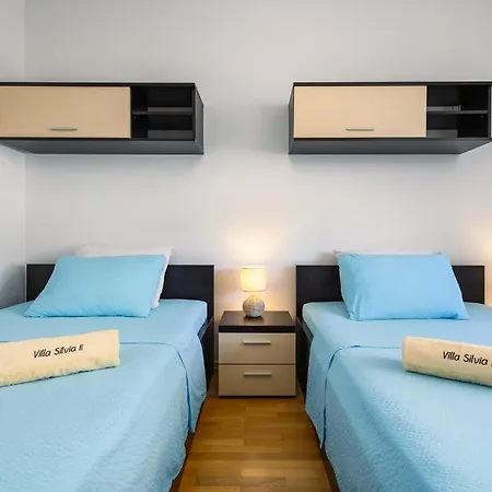 Appartement Premium Silvia With Pool